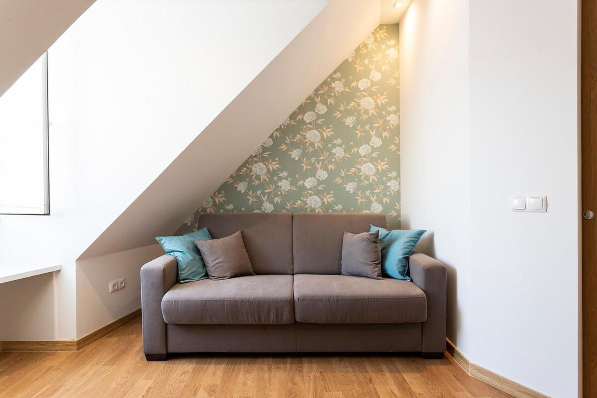 Bright 1 Bedroom Apartment In The Heart Of Sunny Lisbona Esterno foto